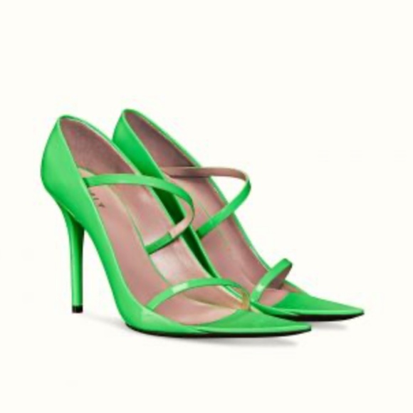 Fenty 'The Affair' Pumps in 115